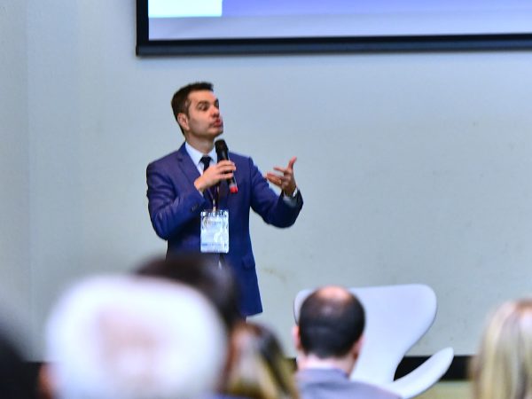 Capacitação anterior do Grupo Negócios Públicos